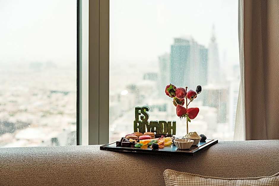 Four Seasons Hotel Riyadh at Kingdom Centre