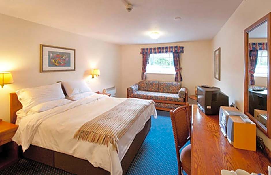 Wee Waif by Greene King Inns