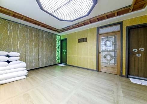 Jeonju Hanok Hotel Kung