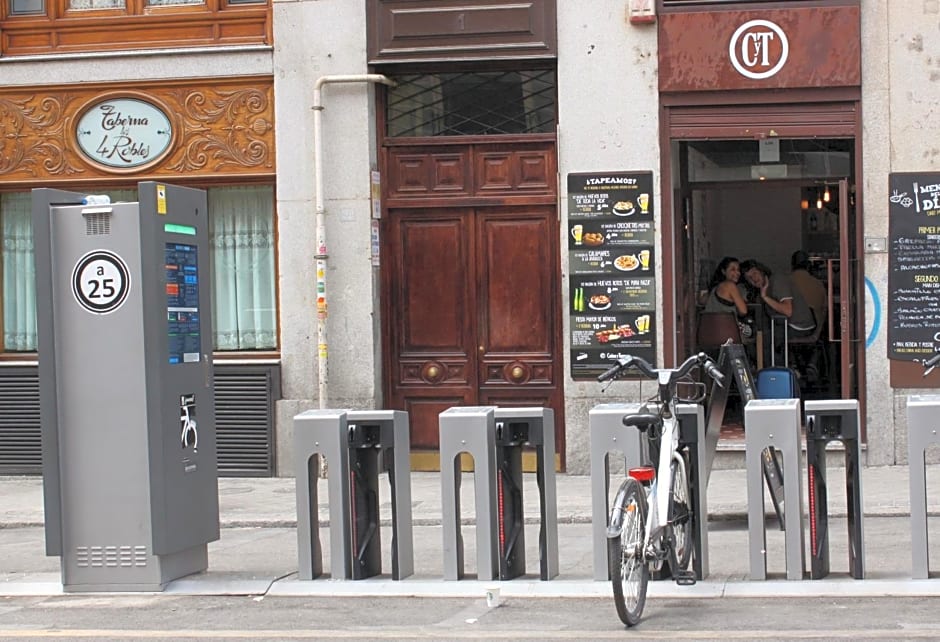 Hostel RC Miguel Angel