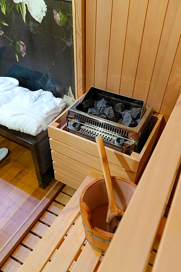 Lo Stemma Luxury Boutique Hotel