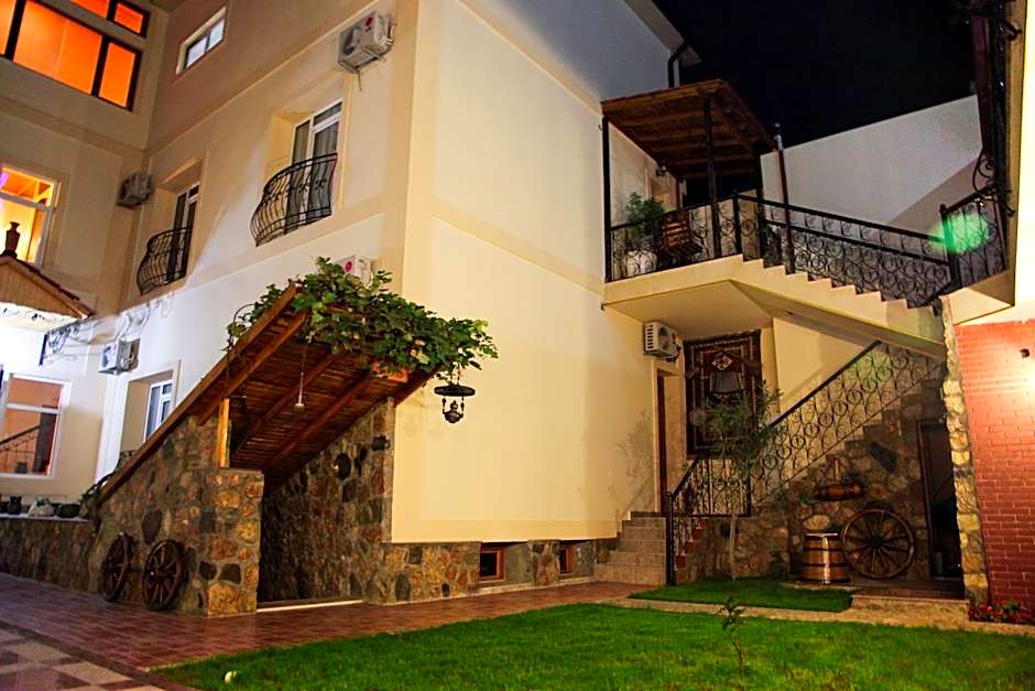 East Legend Hotel