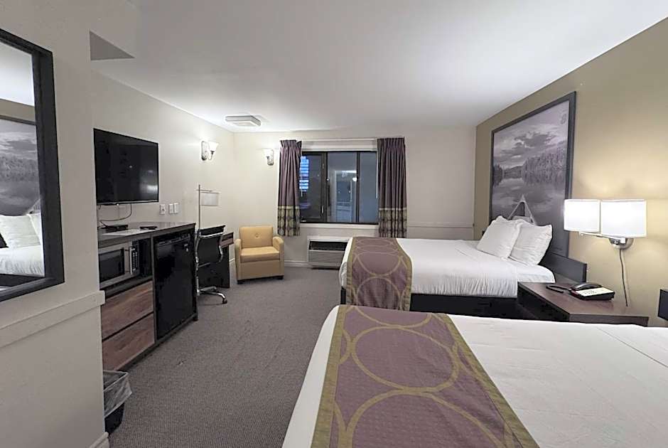 Super 8 by Wyndham Guelph