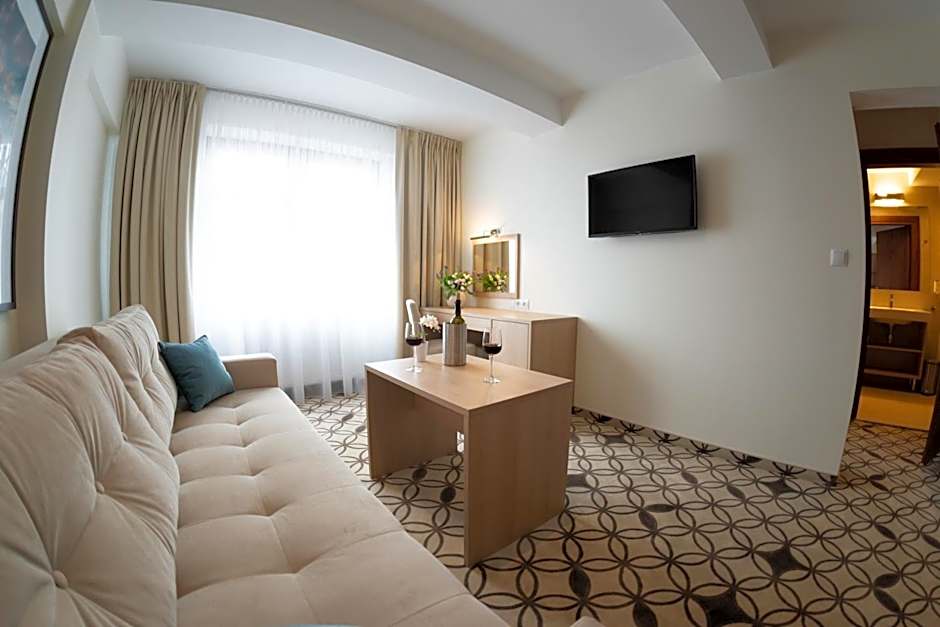 Grand Łeba - Adults Only (13+)