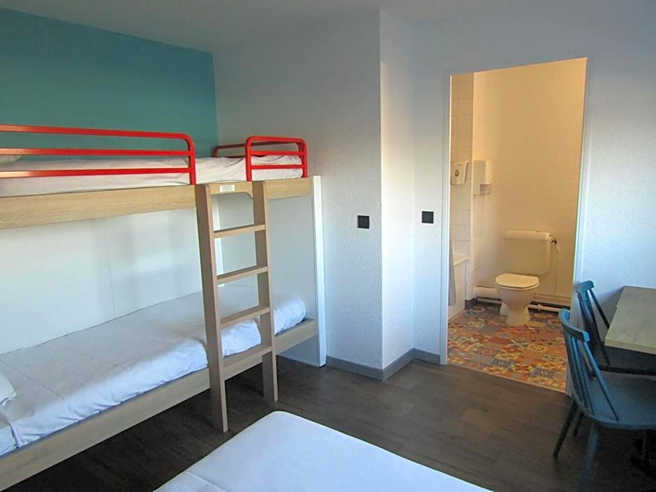 HotelF1 Bourges Le Subdray