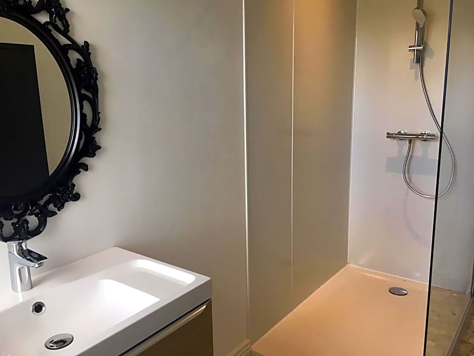 MAISON MIGNARDISE - Cité