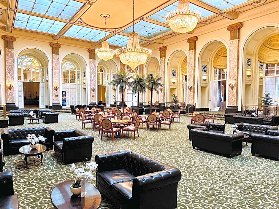 Britannia Adelphi Hotel