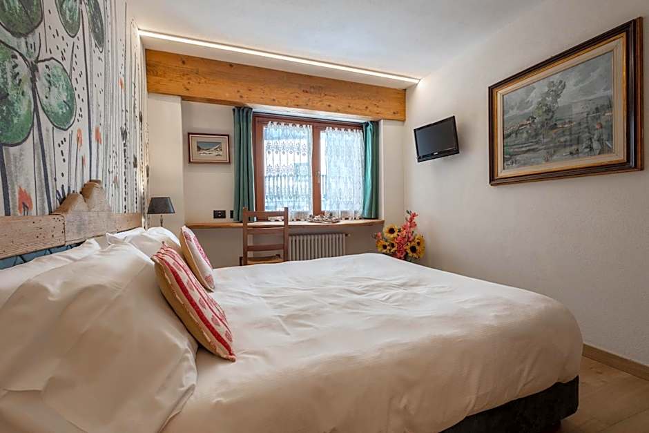 Hotel & Ristorante Serenella