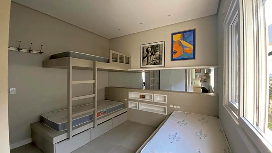 High-standard Condo 250m from the Beach