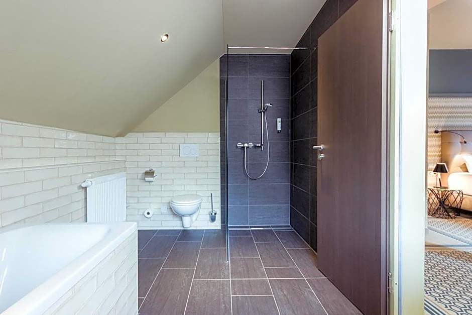 Hotel Goldene Traube - by Neugart