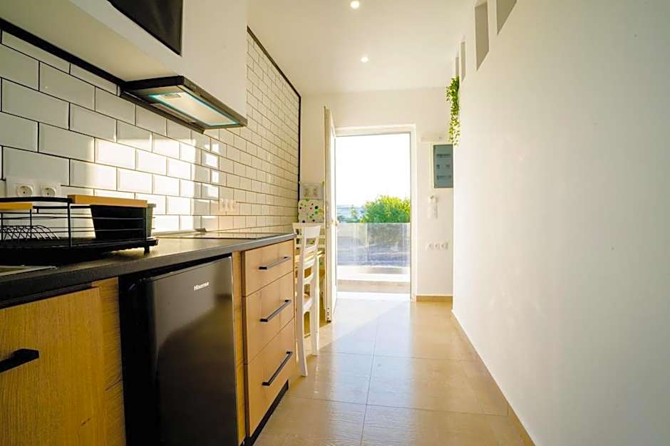 Mousikorama Apartments