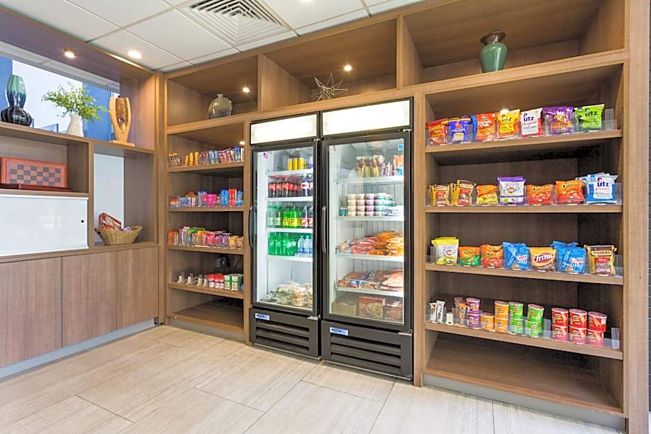 Holiday Inn Roanoke - Valley View By IHG