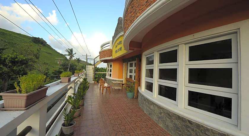 Batanes Seaside Lodge & Restaurant