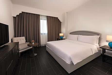 One Bedroom Apartment