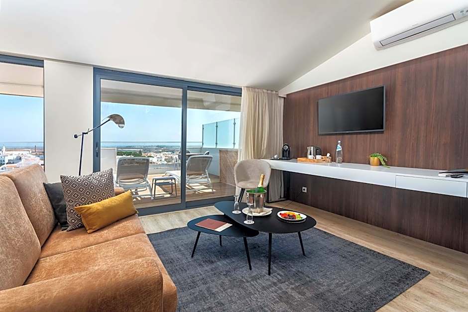 AP Maria Nova Lounge