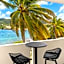 Hotel On The Cay