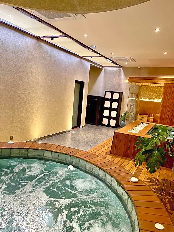 Aruni Bali Jimbaran Boutique Villa