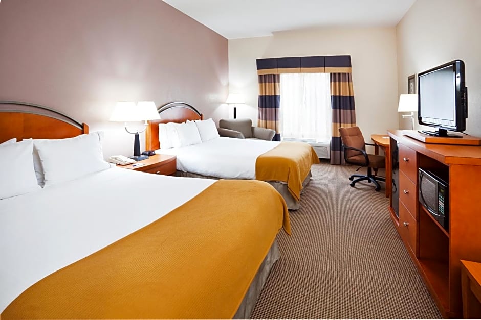 Holiday Inn Express Forest City, an IHG Hotel