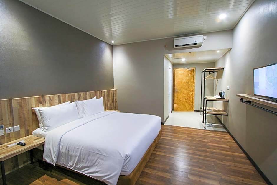 All Nite And Day Veteran