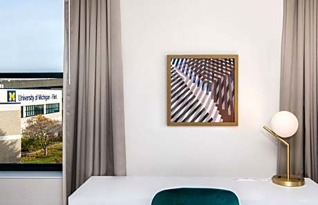 King Room - Hearing Access