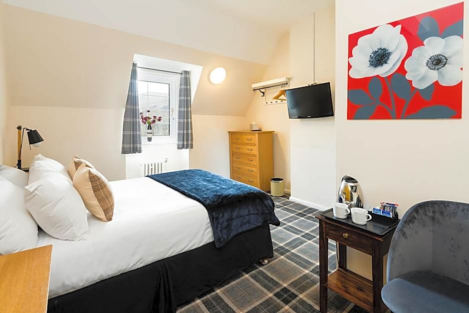 Photo 1 of 19 of Double Room Ensuite