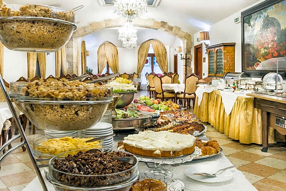 Charles Bridge Palace Hotel