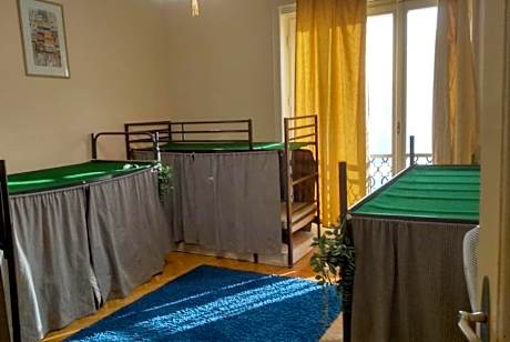 Bed in 8-Bed Mixed Dormitory Room