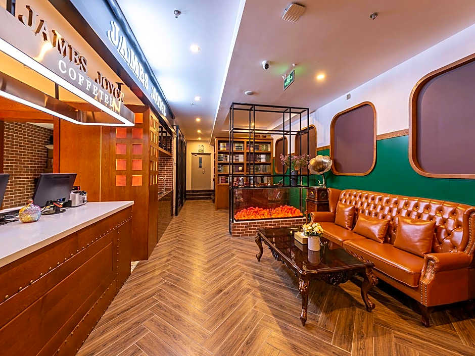 James Joyce Coffetel Hotel Beijing Desheng Store – Beijing, NY