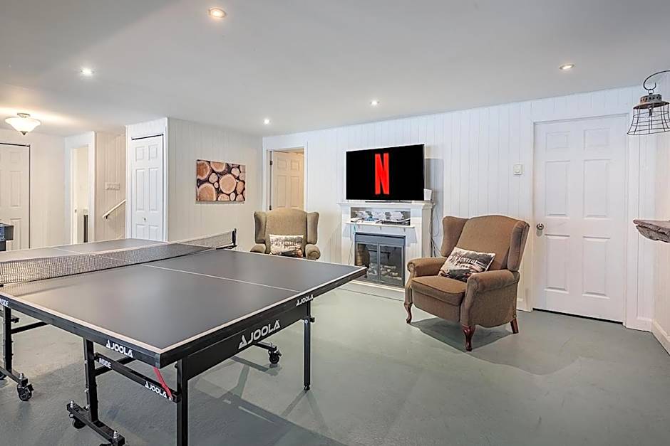 Breathtaking Lake View With Spa Chalet 360