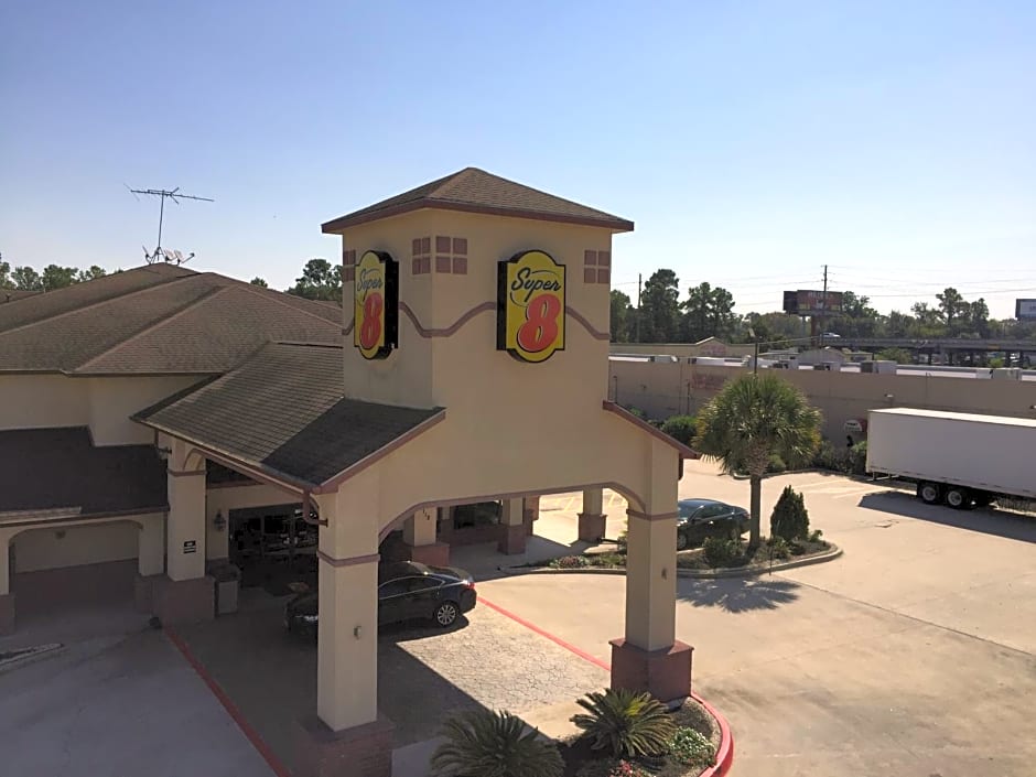 Super 8 by Wyndham Humble/Fm 1960/Hwy 59