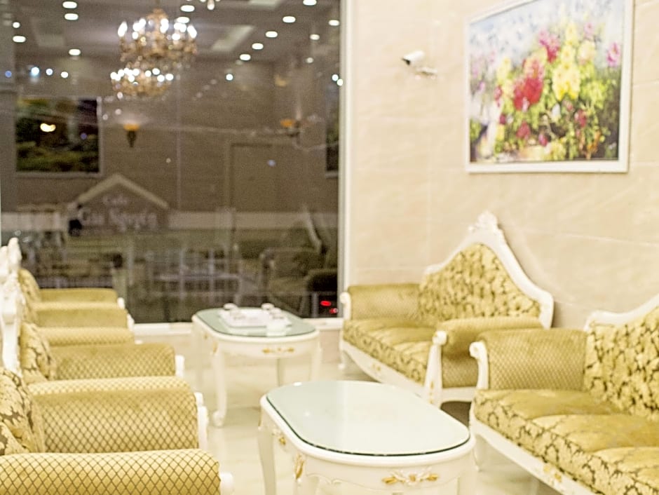 Hoang Minh Chau Hotel