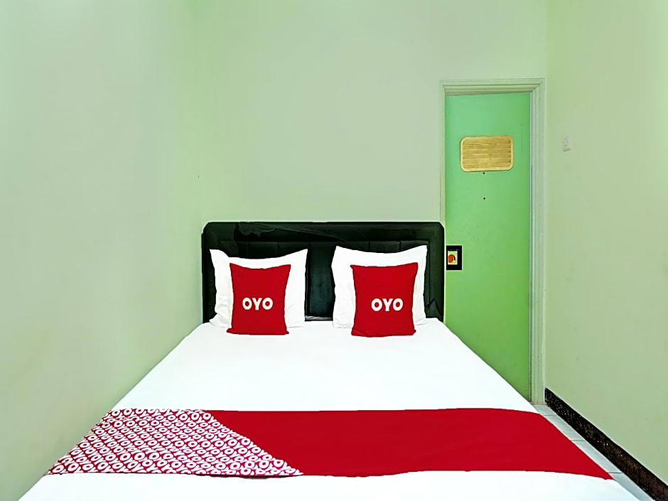 OYO 2708 Hotel Kemuning Syariah