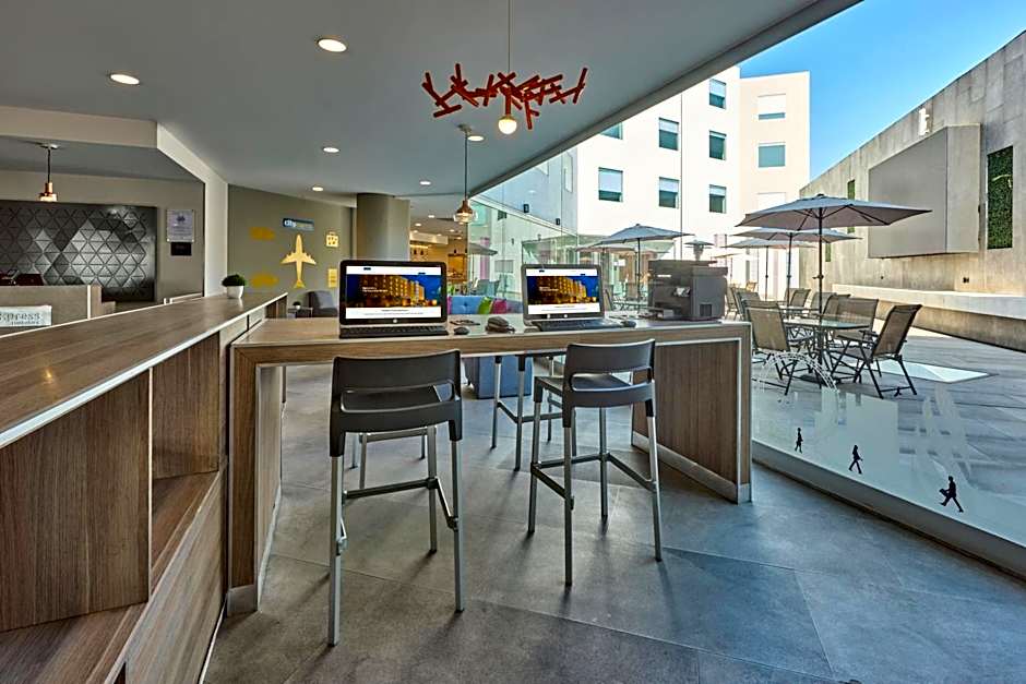 City Express by Marriott Ciudad de México Aeropuerto