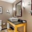 Cambria Hotel Denver International Airport