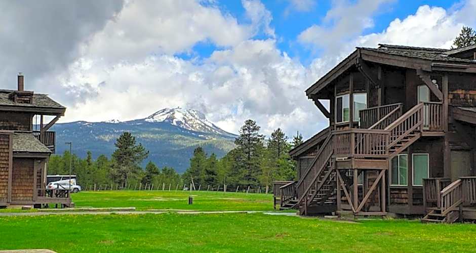 GetAways at Timbers at Island Park Village