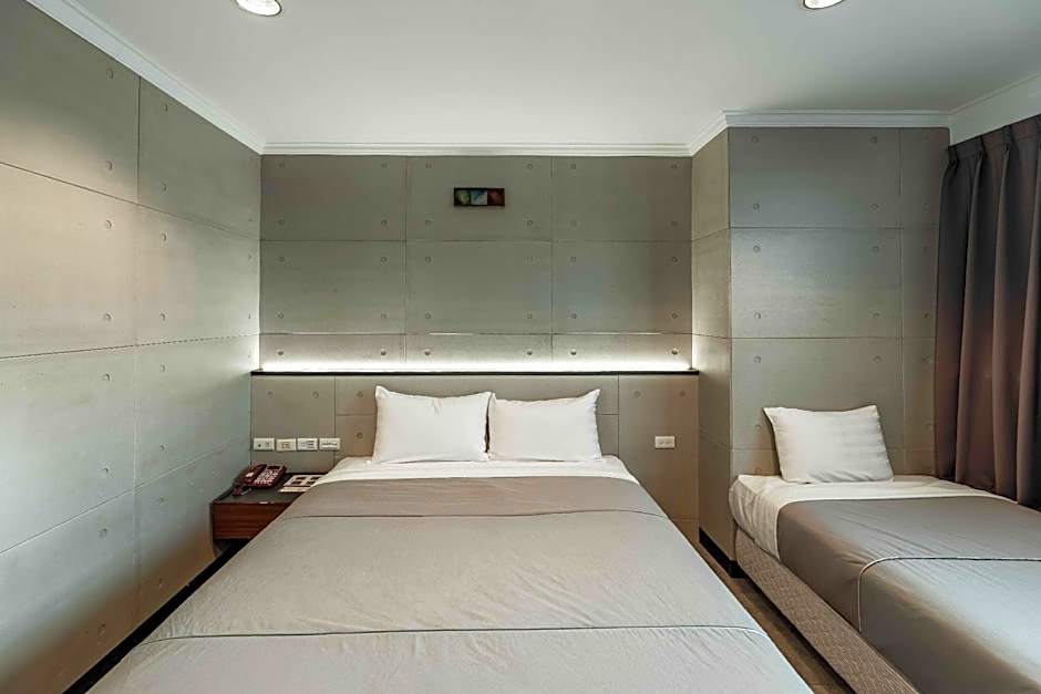 Hwa Nan Hotel