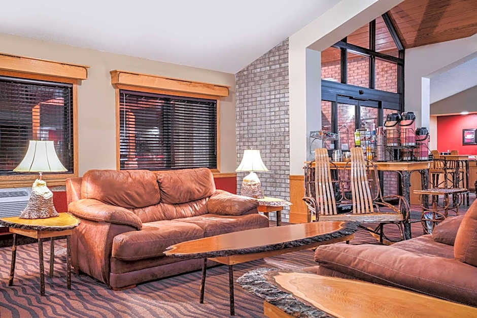 AmericInn by Wyndham Park Rapids