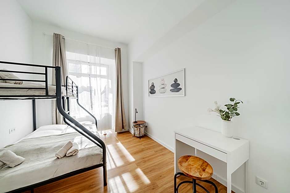Modern Central City Rooms