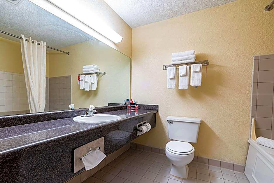 Econo Lodge Cleveland Southeast - Kent