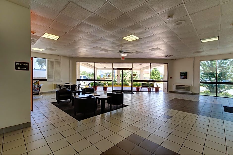 Motel 6 Houston Hobby