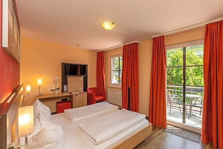 Doppelzimmer-Superior-Eigenes Badezimmer-Balkon