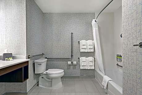 King Room - Mobility Access/Hearing Accessible