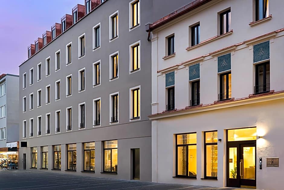 elaya hotel regensburg city center, Trademark by Wyndham