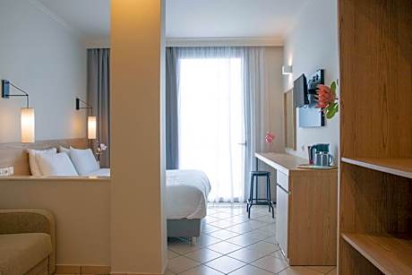 Deluxe Double Room with Sea View