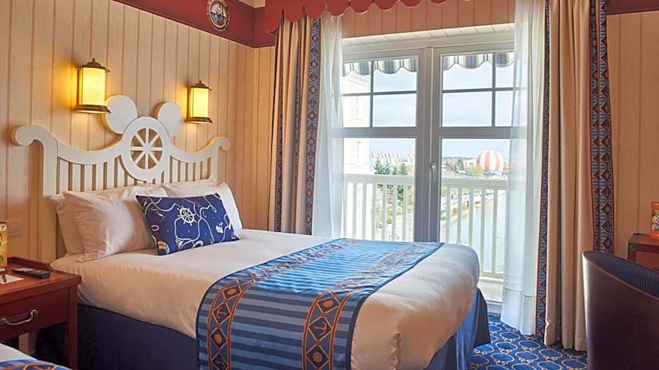 Disney Newport Bay Club