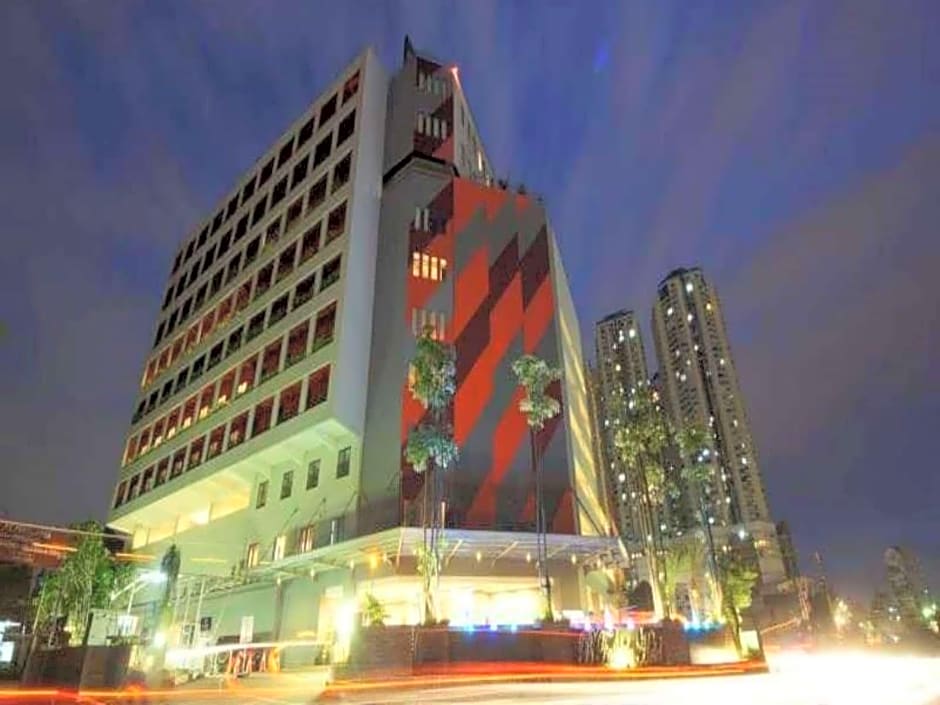 Photo 1 of 42 of B Fashion Hotel