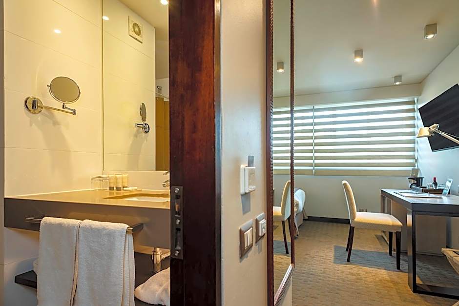 Hotel Los Españoles Plus