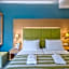 Leonidas Hotel & Apartments