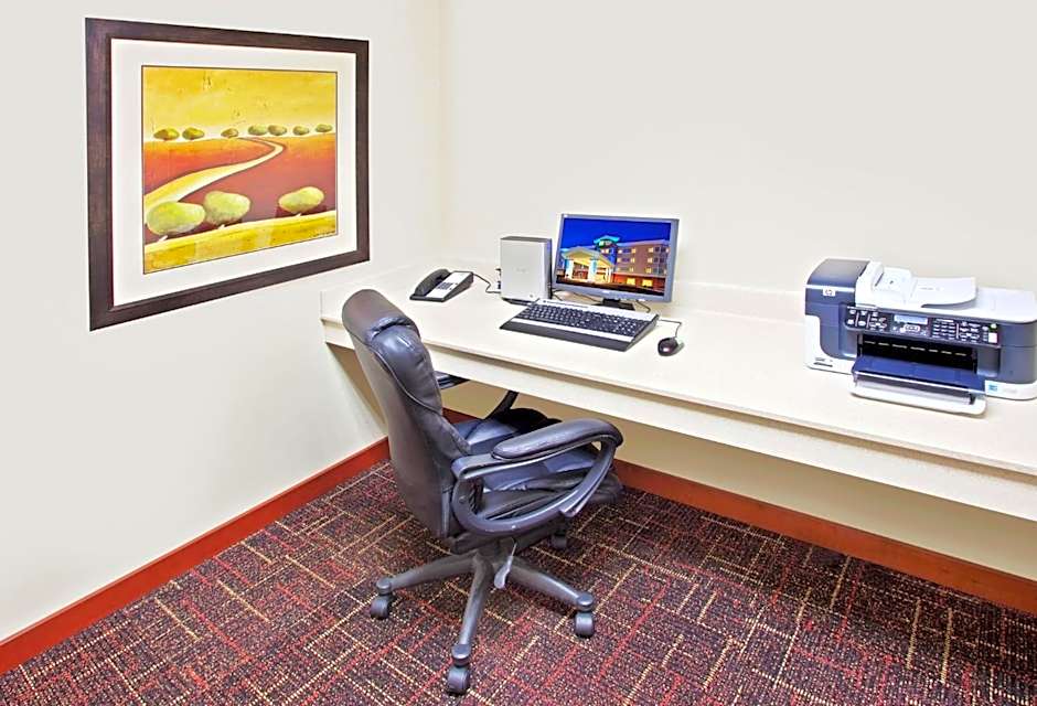 Holiday Inn Express Hotel & Suites Chehalis - Centralia By IHG