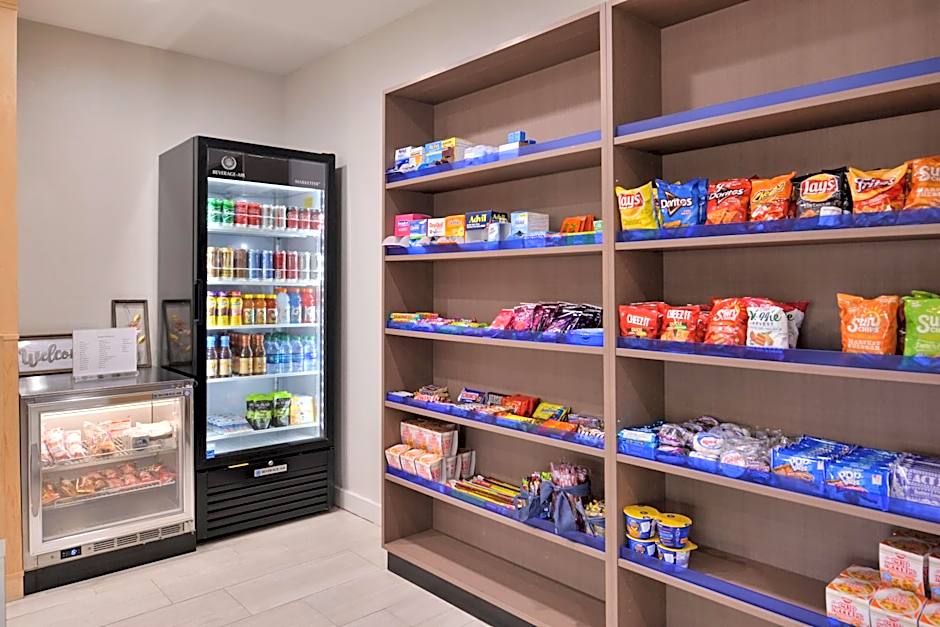 Holiday Inn Express Hotel & Suites North Kansas City By IHG